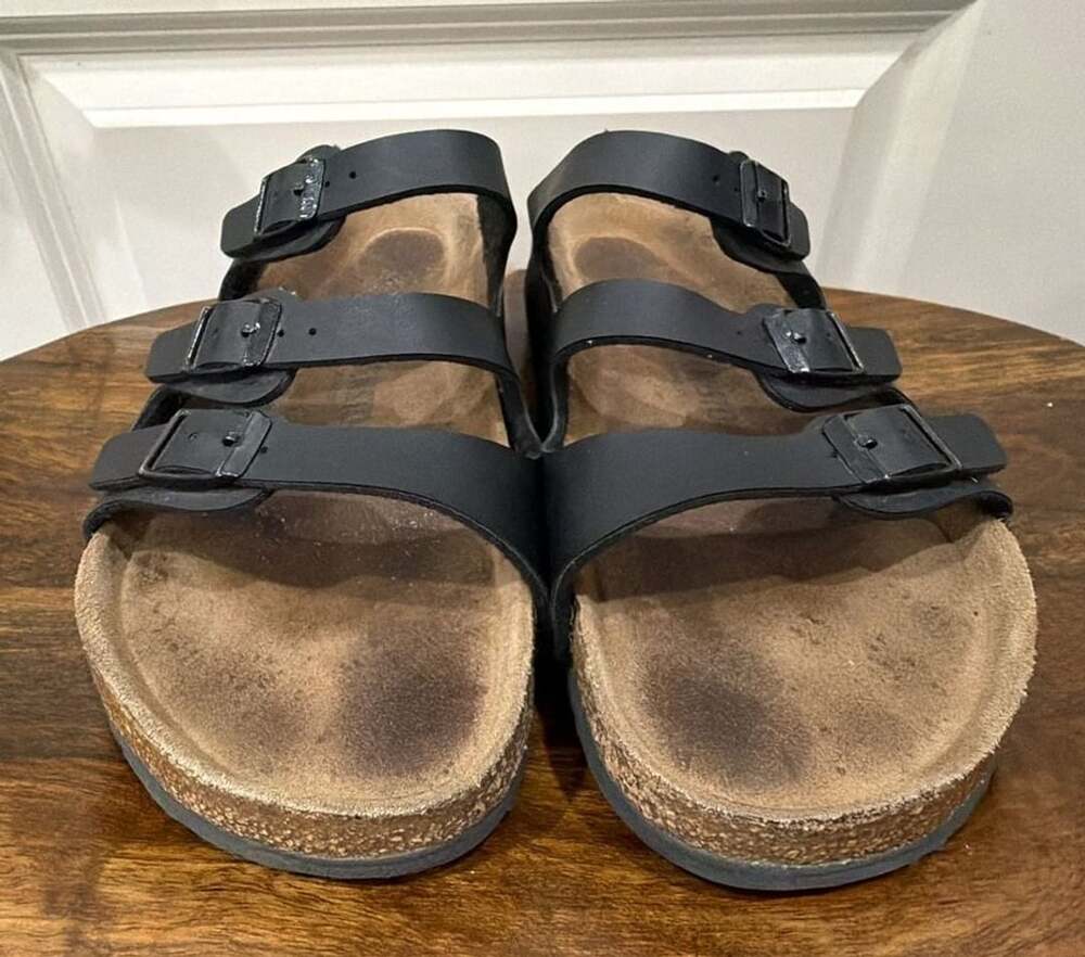 Birkenstock Florida Size 41 Black Sandals B1